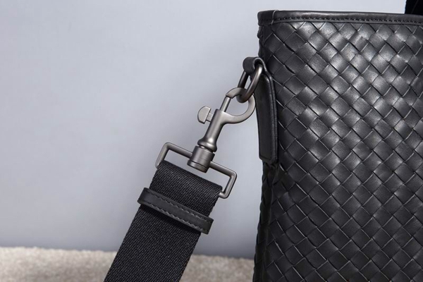 ボッテガヴェネタバッグ内部構造